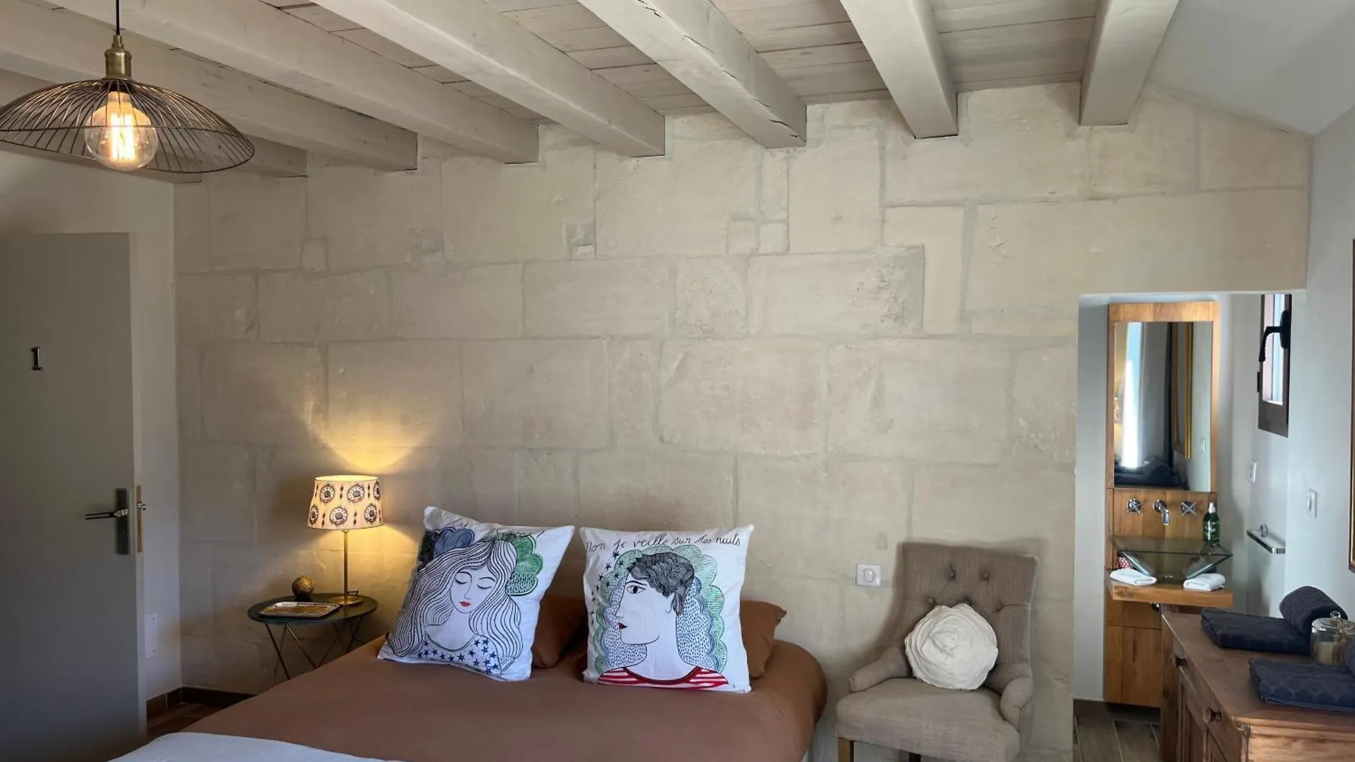 Les Maisons De Fontvieille Γαλλία